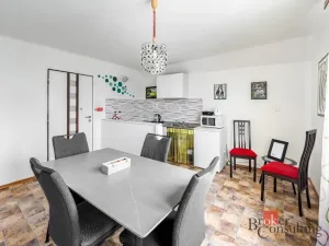 Prodej rodinného domu, Nové Hrady, Zahradní čtvrť, 214 m2