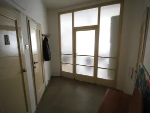 Prodej bytu 2+1, Praha - Dejvice, Kafkova, 59 m2