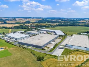 Pronájem skladu, Říčany - Jažlovice, 20940 m2