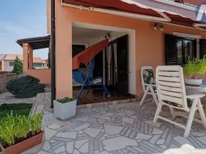 Prodej rodinného domu, Medulin, Chorvatsko, Dvorine, 155 m2