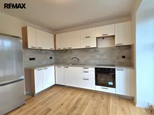 Pronájem bytu 2+kk, Všenory, Nad Burzou, 39 m2