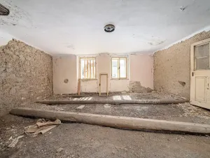 Prodej obchodního prostoru, Chrášťany, 105 m2