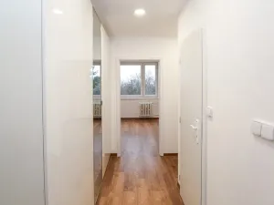 Pronájem bytu 2+kk, Praha - Krč, Vikova, 41 m2