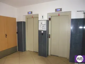 Pronájem bytu 2+kk, Praha, Hnězdenská, 44 m2