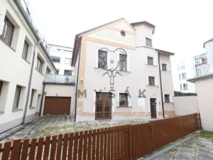 Pronájem kanceláře, České Budějovice - České Budějovice 6, Žižkova tř., 65 m2