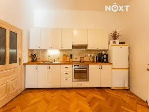 Prodej rodinného domu, Štíty, nám. Míru, 267 m2