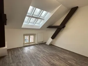 Pronájem bytu 2+kk, Cheb, Židovská, 64 m2