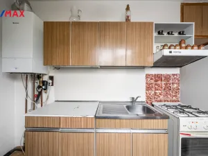 Prodej bytu 3+1, Chrudim - Chrudim II, Požárníků, 69 m2