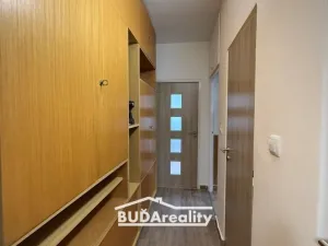 Pronájem bytu 2+1, Zlín - Malenovice, třída Svobody, 50 m2