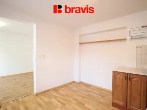 Pronájem bytu 3+1, Brno - Bosonohy, Bosonožské náměstí, 56 m2