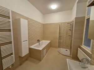 Pronájem bytu 2+1, Praha - Nové Město, Školská, 75 m2