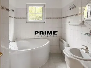 Pronájem rodinného domu, Praha - Nebušice, V březinkách, 365 m2