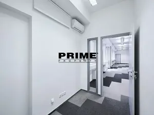Pronájem kanceláře, Praha - Nové Město, Soukenická, 401 m2