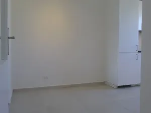 Pronájem bytu 2+1, Praha - Modřany, Klostermannova, 56 m2