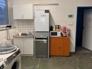 Pronájem skladu, Praha - Uhříněves, Kašperská, 100 m2