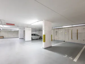 Pronájem bytu 2+kk, Praha, Bermanova, 51 m2