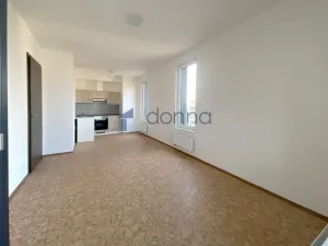 Pronájem bytu 2+kk, Praha, Ondrákové, 51 m2