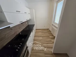 Prodej bytu 3+1, Vrbno pod Pradědem, Jesenická, 63 m2