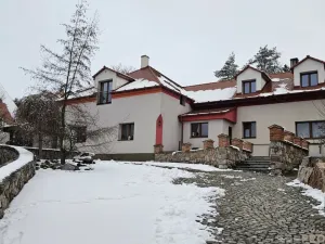 Pronájem bytu 1+kk, Třebotov, Hlavní, 36 m2