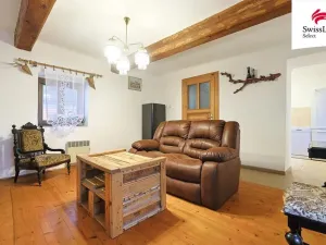 Prodej rodinného domu, Žákava, 200 m2