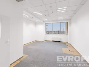 Pronájem kanceláře, Praha - Nusle, Doudlebská, 883 m2