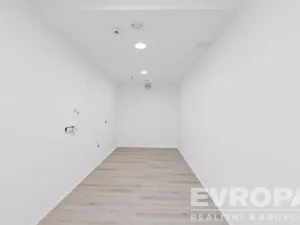 Pronájem kanceláře, Praha - Krč, Olbrachtova, 227 m2