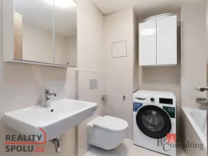 Prodej bytu 2+kk, Praha - Strašnice, Zvěřinova, 59 m2