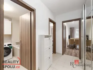 Prodej bytu 2+kk, Praha - Strašnice, Zvěřinova, 59 m2