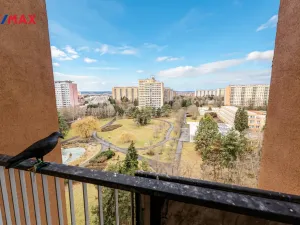 Pronájem bytu 3+1, Praha - Kobylisy, Famfulíkova, 67 m2