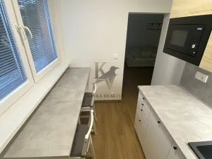 Pronájem bytu 2+1, Ostrava, Ivana Sekaniny, 58 m2