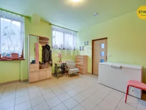 Prodej výrobních prostor, Hanušovice - Potůčník, 736 m2