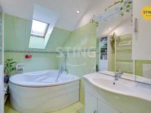 Prodej bytu 3+kk, Hanušovice - Potůčník, 736 m2