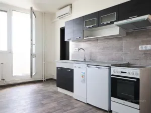 Pronájem bytu 2+kk, Brno - Lesná, Brožíkova, 38 m2