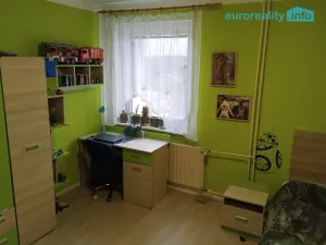 Prodej bytu 4+1, Cheb, Přátelství, 94 m2