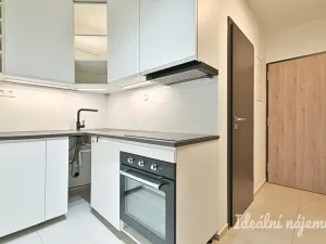 Pronájem bytu 1+1, Rosice, Na Vyhlídce, 24 m2