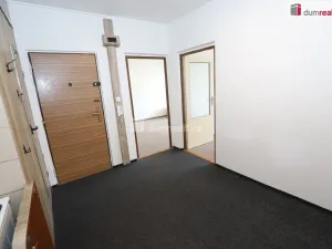 Prodej bytu 2+1, Hroznětín, Sídliště, 64 m2