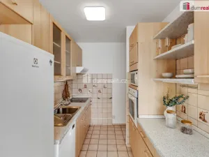 Prodej bytu 3+1, Praha - Stodůlky, Zázvorkova, 82 m2