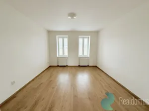 Pronájem bytu 1+1, České Budějovice - České Budějovice 5, Prašná, 28 m2