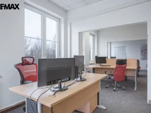 Prodej výrobních prostor, Okříšky, Za tratí, 2224 m2