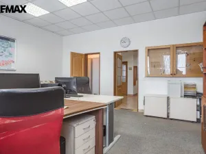 Prodej výrobních prostor, Okříšky, Za tratí, 2224 m2