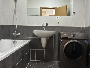 Pronájem bytu 3+kk, Praha - Strašnice, Na hroudě, 65 m2