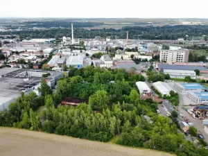 Pronájem skladu, Kolín, Plynárenská, 7700 m2