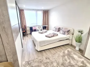 Prodej bytu 2+1, Krupka - Maršov, Karla Čapka, 63 m2