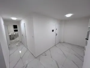 Pronájem bytu 2+1, Karlovy Vary, Koptova, 74 m2