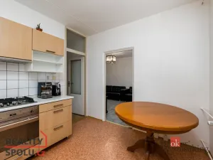 Prodej bytu 2+1, Plzeň - Severní Předměstí, Bzenecká, 61 m2