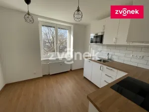 Pronájem bytu 3+1, Zlín, Benešovo nábřeží, 68 m2
