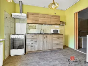 Prodej bytu 2+1, Nejdek, náměstí Karla IV., 70 m2