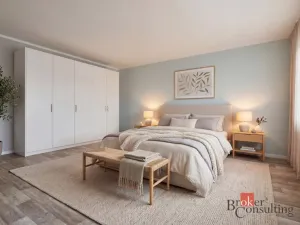 Prodej bytu 2+1, Nejdek, náměstí Karla IV., 70 m2