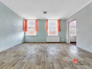 Prodej bytu 2+1, Nejdek, náměstí Karla IV., 70 m2