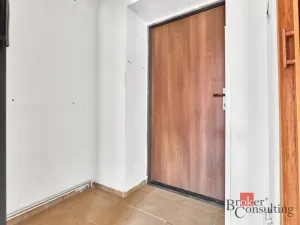 Prodej bytu 2+1, Nejdek, náměstí Karla IV., 70 m2